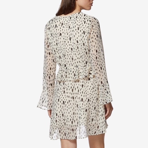 Avec Les Filles Black & White Mini Dress with Long Sleeves - Size Medium - Picture 2 of 14